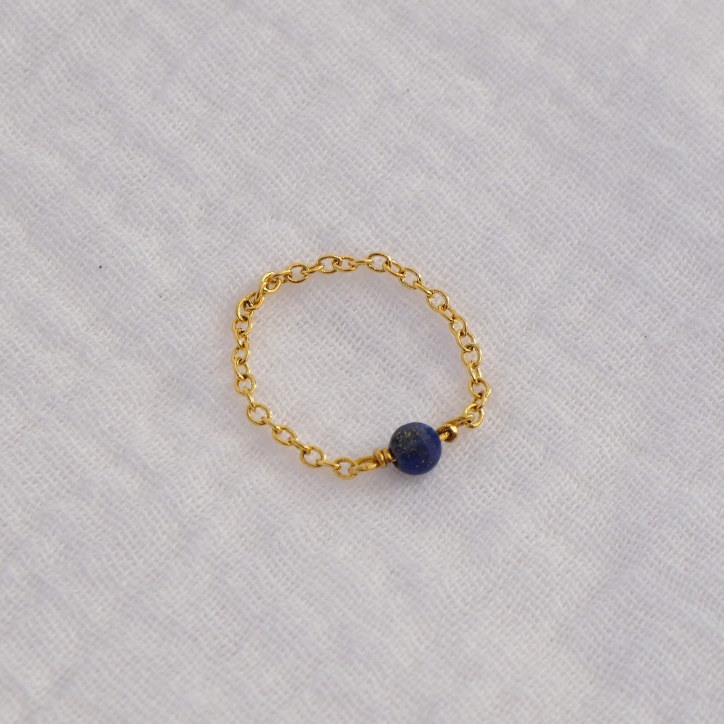 Bague Lapis Lazuli sur chaine fin plaqué or