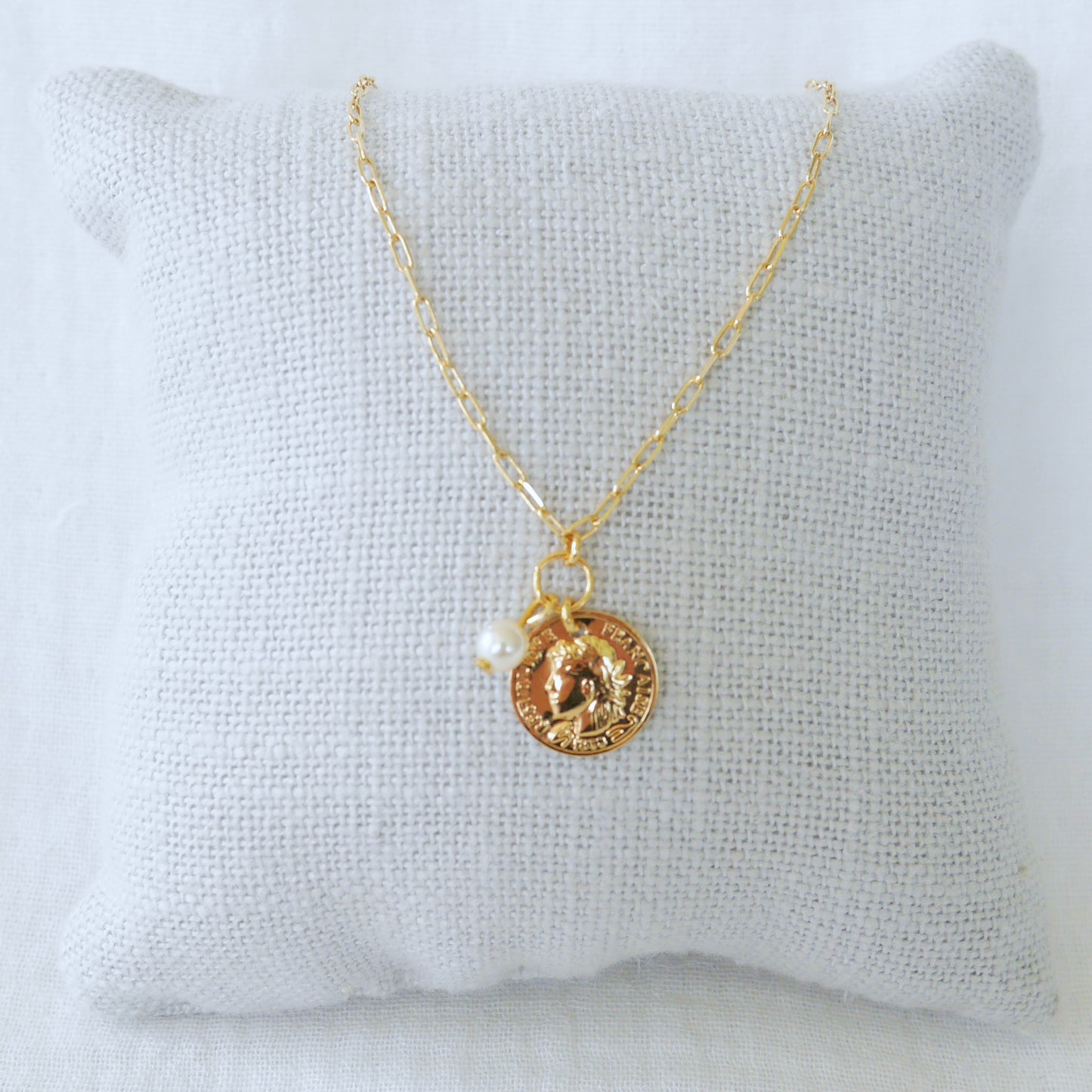 Collier Pièce