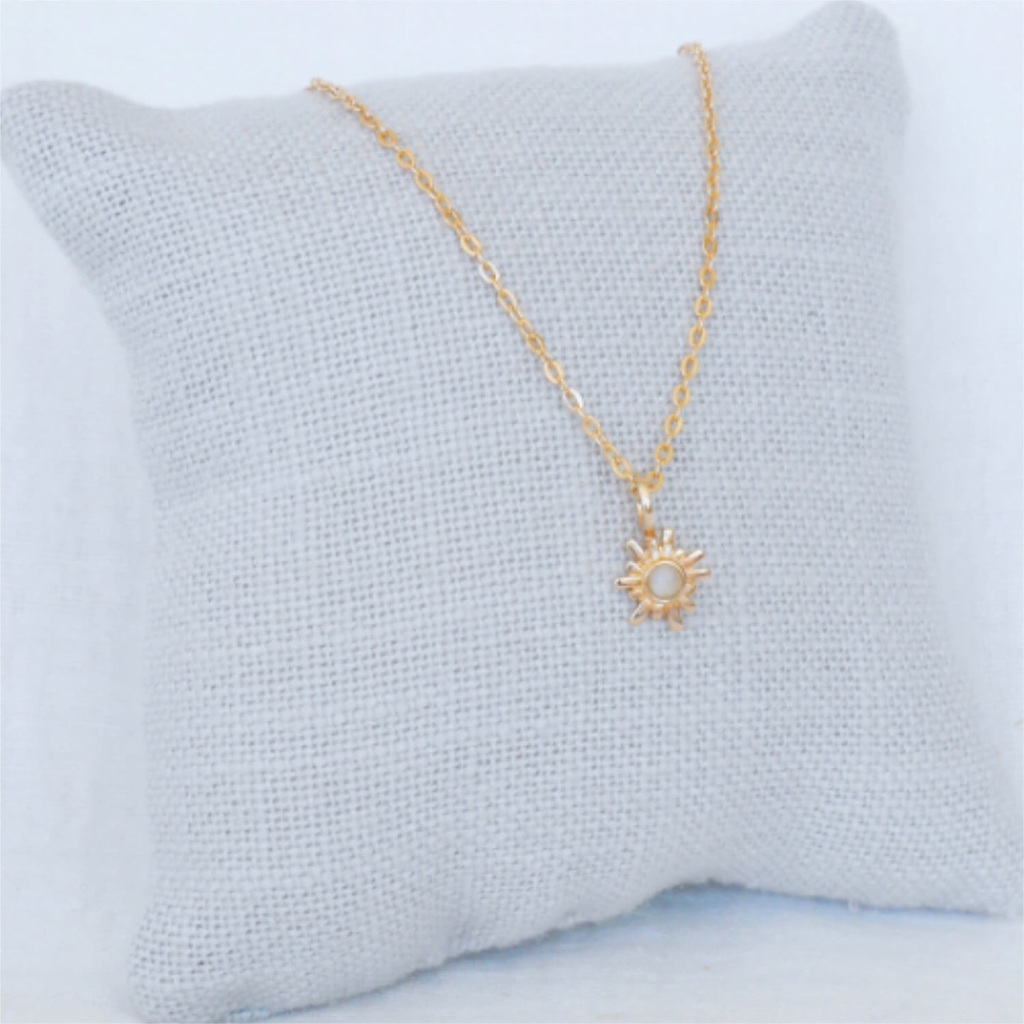 Collier Sun