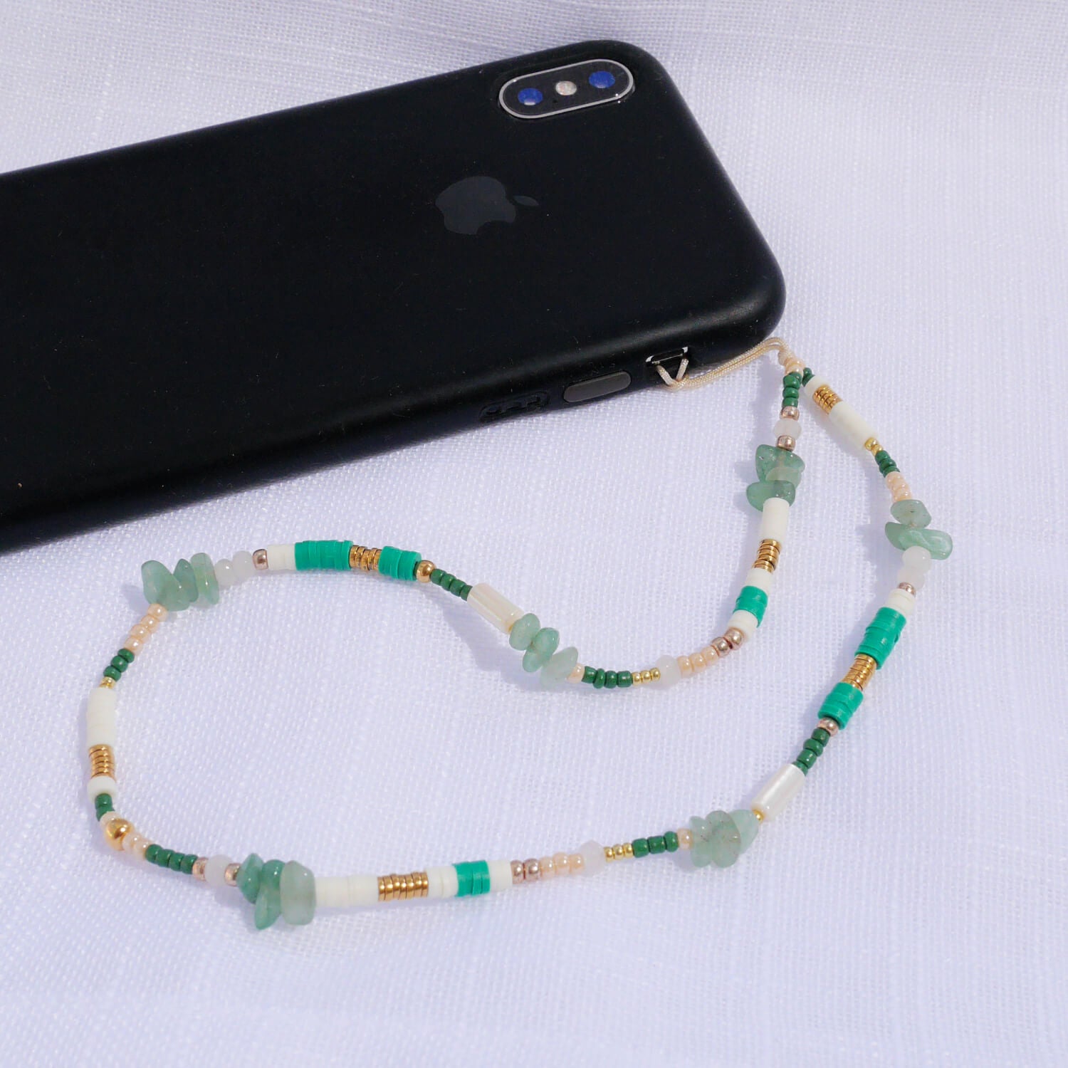 Bijou de téléphone vert